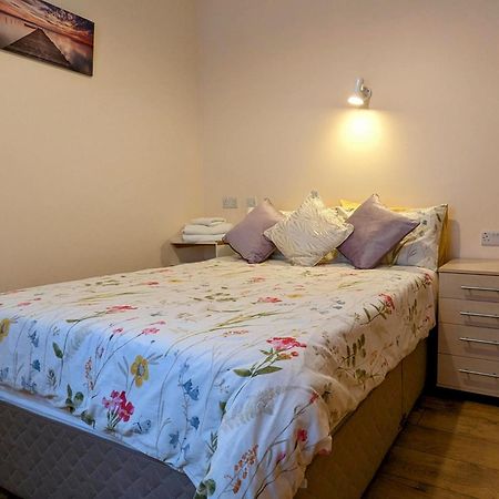 Skellig View Sunset Cliffs View Apartment Портмаґі Екстер'єр фото
